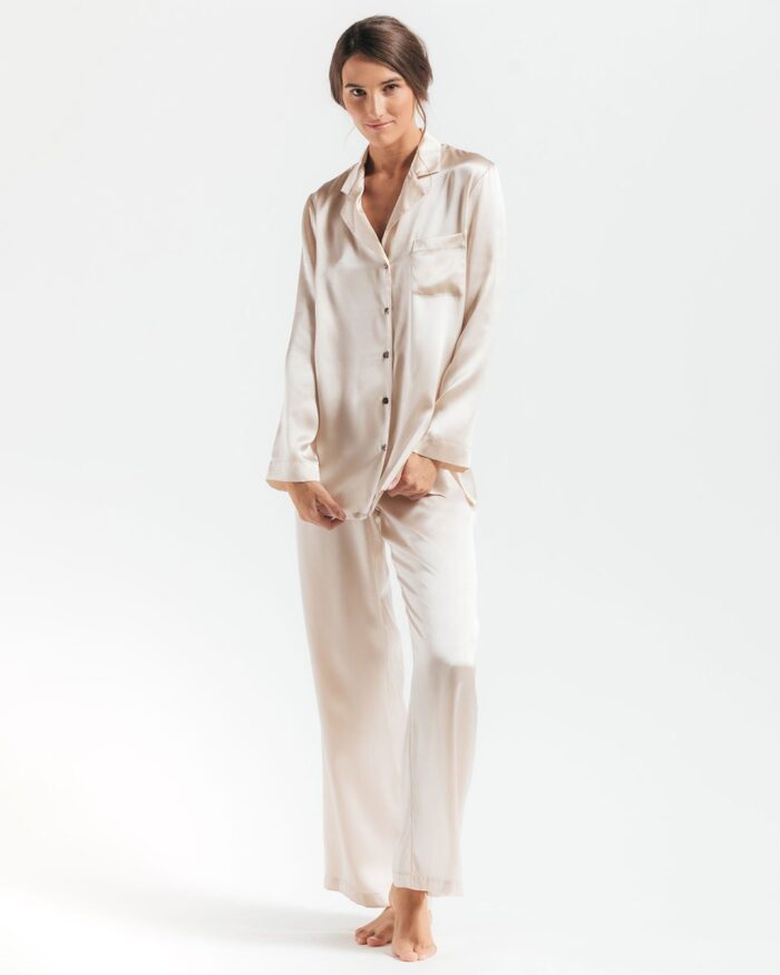 nki-mode-morgan-silk-pyjamas-champagne-01-dianes-lingerie-vancouver-1080x1080