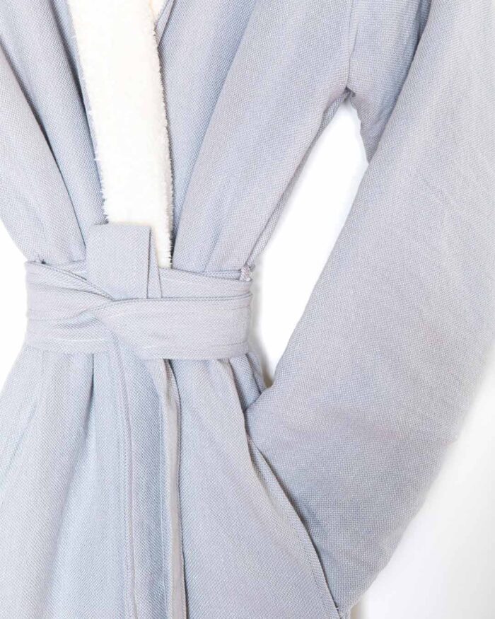 tofino-towel-nordic-robe-grey-03-dianes-lingerie-vancouver-1080x1080